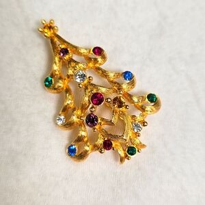 Vintage Monet Christmas Tree Brooch